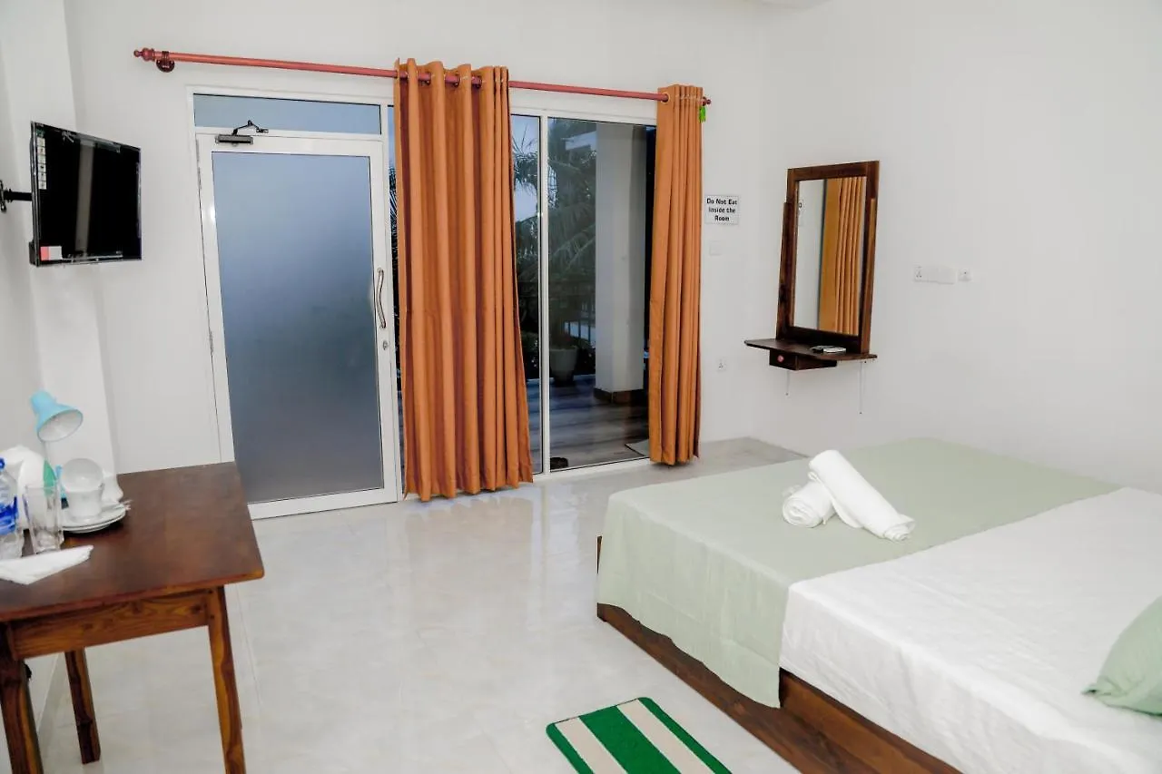Hostel Araliya Lagoon Park Resort Negombo